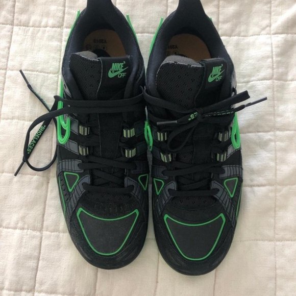 Off White x Nike Air Rubber Dunk - Picture 5 of 7